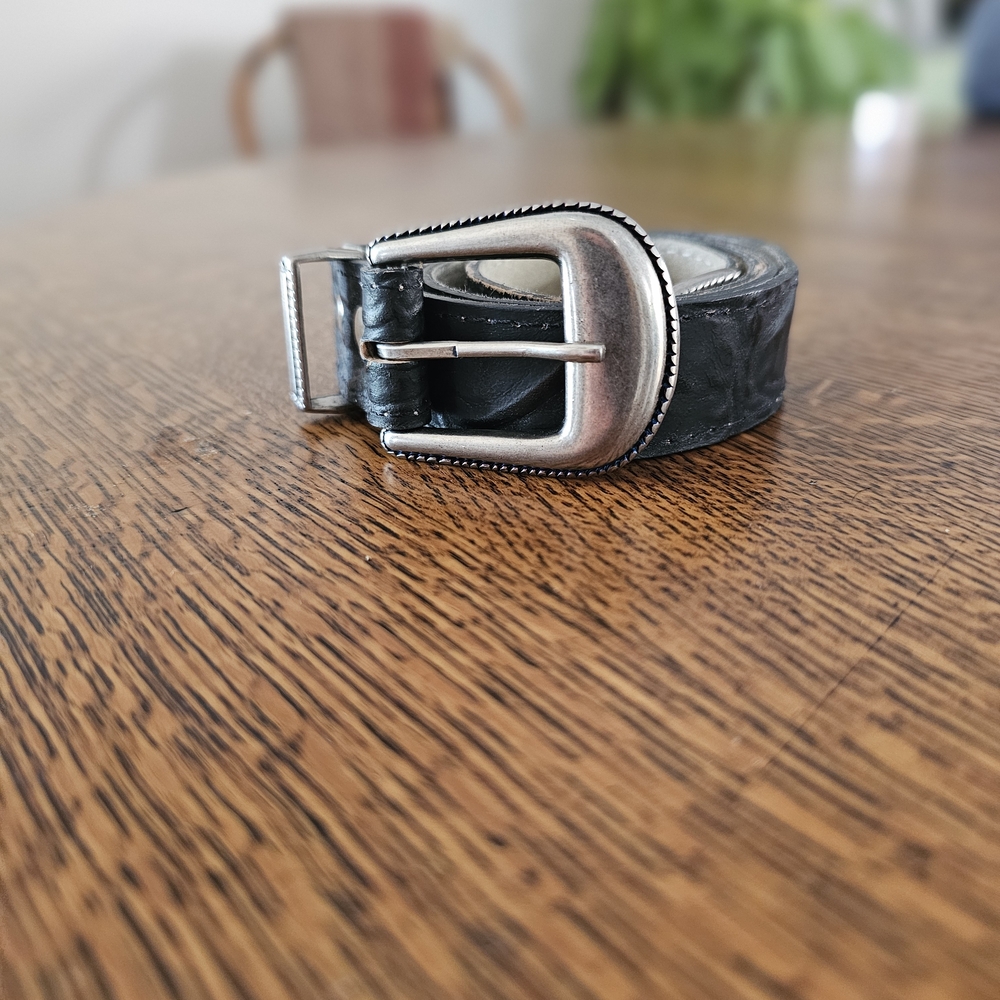 Elegant Black Leather Belt